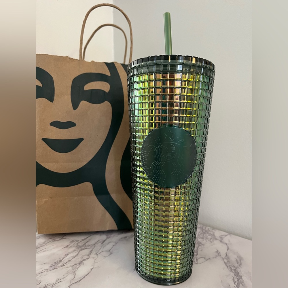 ⭐️ Starbucks Rainforest Grid Iridescent Venti Green Gold Tumbler- NEW